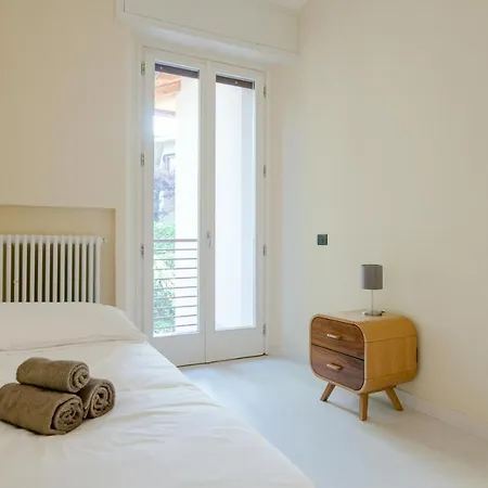 Vittoria - The House Of Travelers * Cernobbio