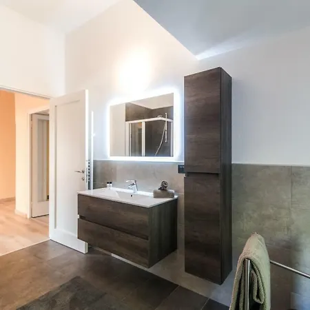 Vittoria - The House Of Travelers Villa *