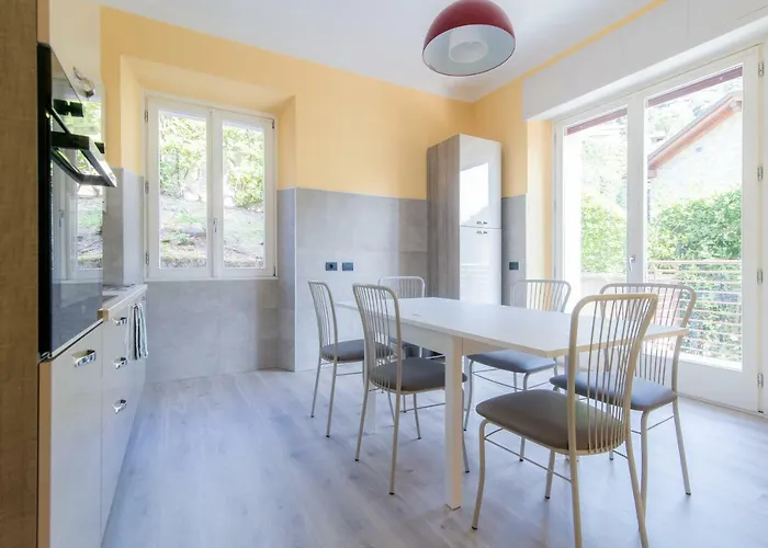 ヴィラ Vittoria - The House Of Travelers チェルノッビオ