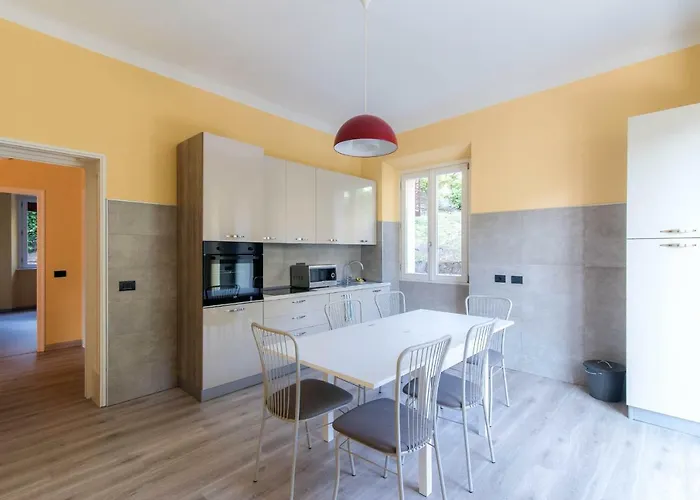 ヴィラ Vittoria - The House Of Travelers *