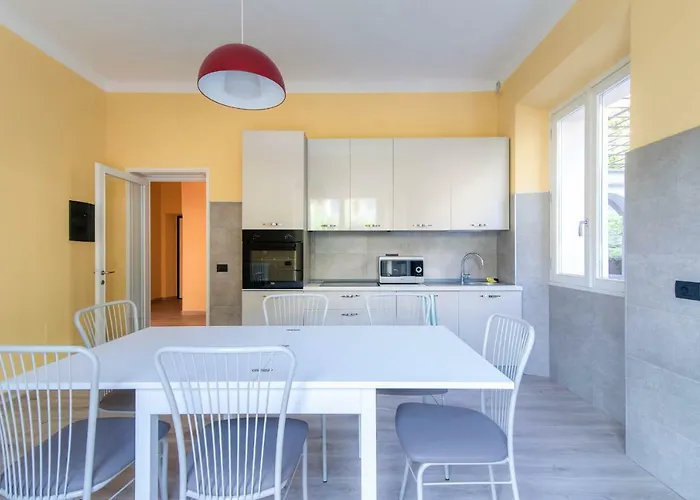 ヴィラ Vittoria - The House Of Travelers チェルノッビオ