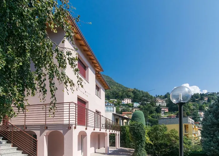 Vittoria - The House Of Travelers *