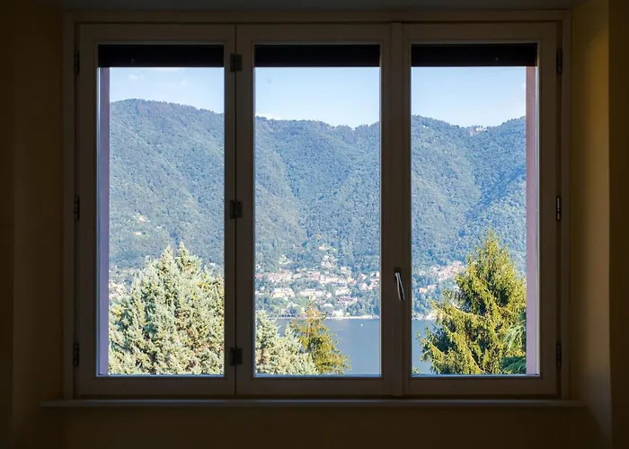 Vittoria - The House Of Travelers Villa